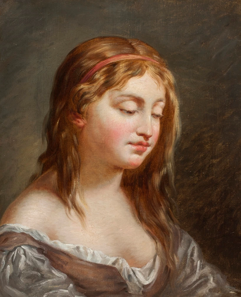 Giovane donna a tre quarti